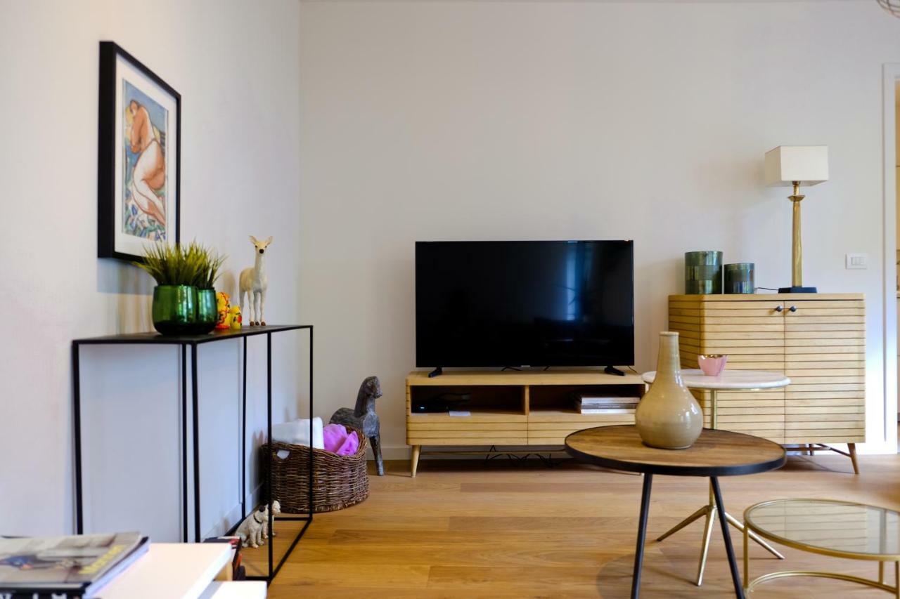 Modern Appartment In The Heart Of ヘント エクステリア 写真