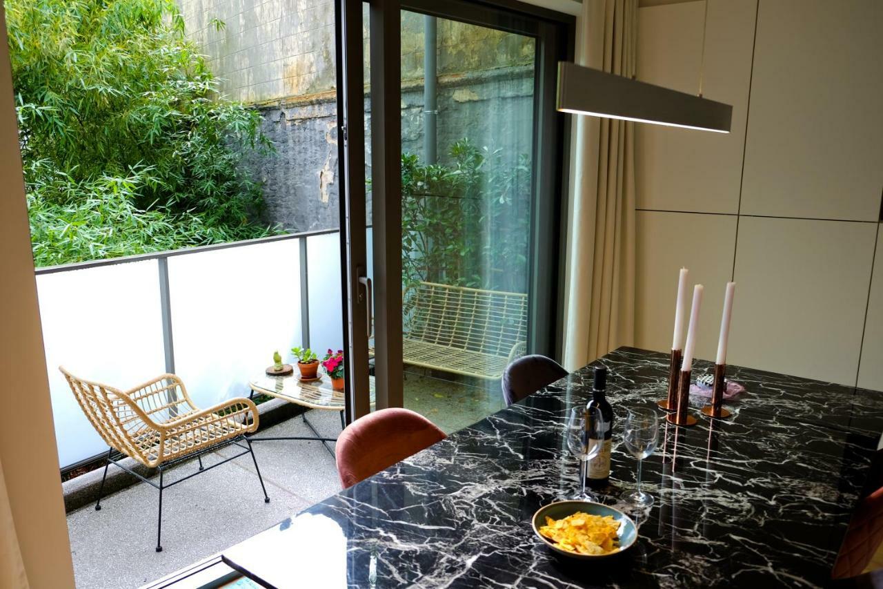 Modern Appartment In The Heart Of ヘント エクステリア 写真