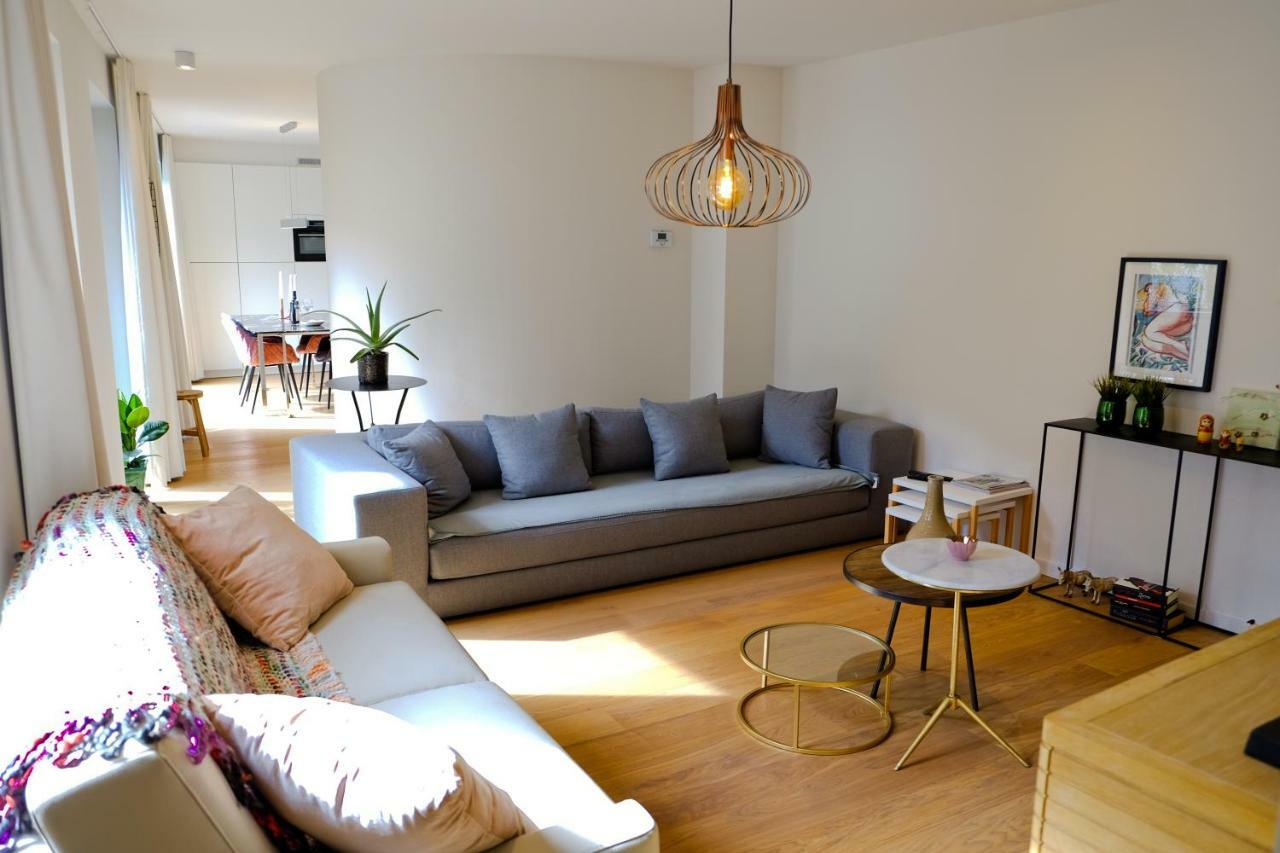 Modern Appartment In The Heart Of ヘント エクステリア 写真
